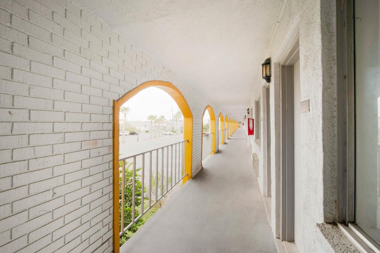 Hotel O Houston East Channelview I-10 Luaran gambar