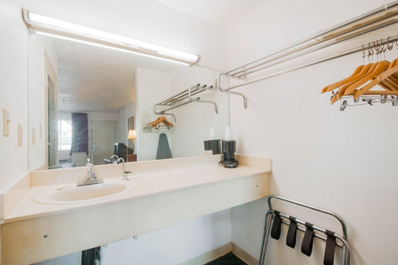 Hotel O Houston East Channelview I-10 Luaran gambar